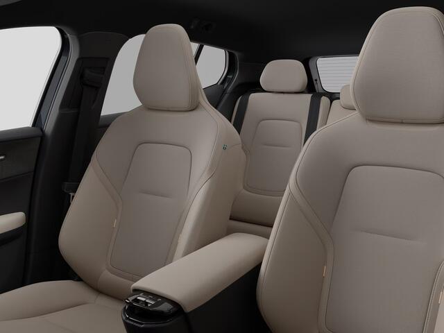 Volvo EX30 Cross Country P5 Long Range Plus Europa 69 kWh | Parkeercamera | Harman Kardon | Stoel- en stuurverwarming | Elektrische stoelen