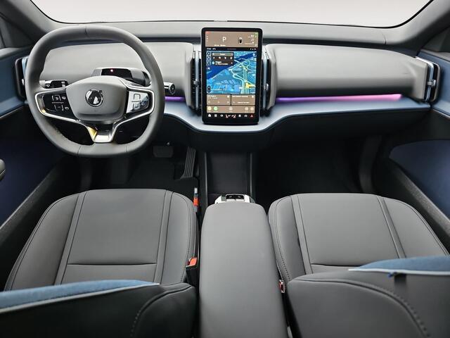 Volvo EX30 Single Motor Extended Range Plus 69 kWh | Harman/Kardon sound | Stoel & Stuur Verwarming | Apple Carplay/Android Auto
