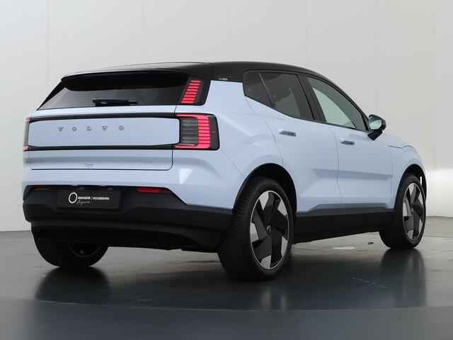 Volvo EX30 P5 Long Range electric Plus | HarmanKardon Audio| Stoel/Stuurwielverwarming | Dodehoekdetectie | 360 graden Camera |