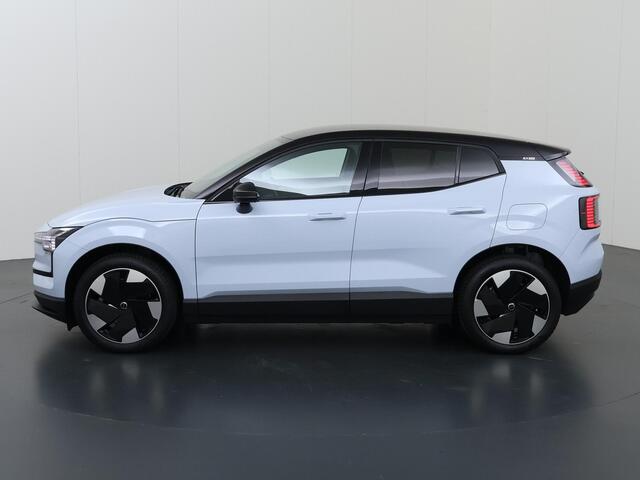 Volvo EX30 P5 Long Range electric Plus | HarmanKardon Audio| Stoel/Stuurwielverwarming | Dodehoekdetectie | 360 graden Camera |