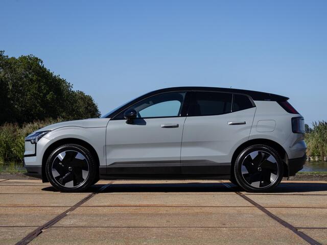 Volvo EX30 Single Motor Extended Range Plus 69 kWh Stoel/ Stuurverwarming 19"