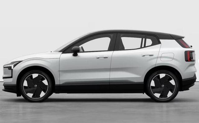 Volvo EX30 272PK Single Motor Extended Range Plus 69 kWh / Adaptive Cruise Control / Harman Kardon / Stoelverwarming / Stuurverwarming / Achteruitrijcamera / Elektrische achterklep / Parkeersensoren V+A
