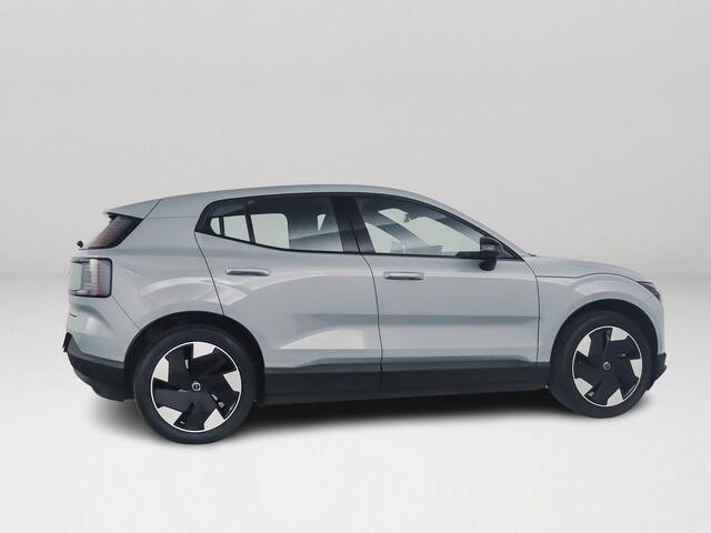 Volvo EX30 Single Motor Extended Range Plus 69 kWh | Parkeercamera | Harman Kardon | Stoel- en stuurverwarming | Elektrische stoelen | Trekhaak