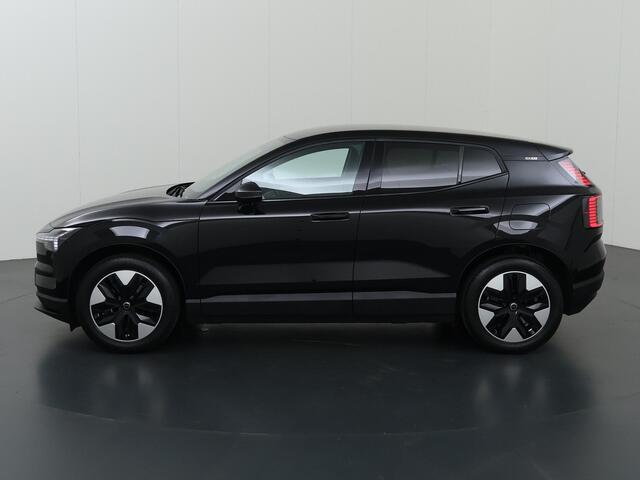 Volvo EX30 Single Motor Extended Range Core 69kWh | Camera | Stoelverwarming | DAB | Apple CarPlay/Android Auto | Stuurverwarming | Rijassistentpakket | LED |