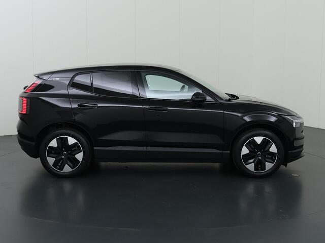 Volvo EX30 Single Motor Extended Range Core 69kWh | Camera | Stoelverwarming | DAB | Apple CarPlay/Android Auto | Stuurverwarming | Rijassistentpakket | LED |