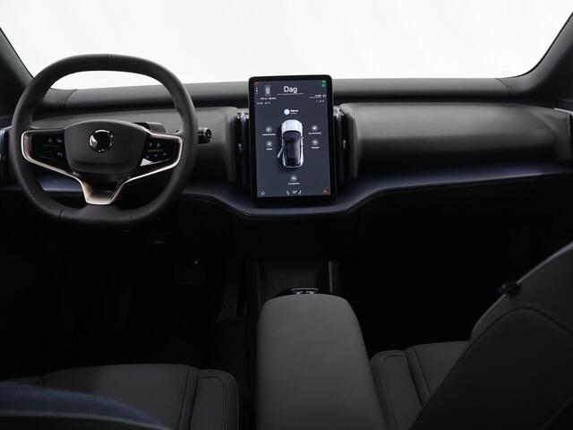 Volvo EX30 Single Motor Extended Range Core 69kWh | Camera | Stoelverwarming | DAB | Apple CarPlay/Android Auto | Stuurverwarming | Rijassistentpakket | LED |