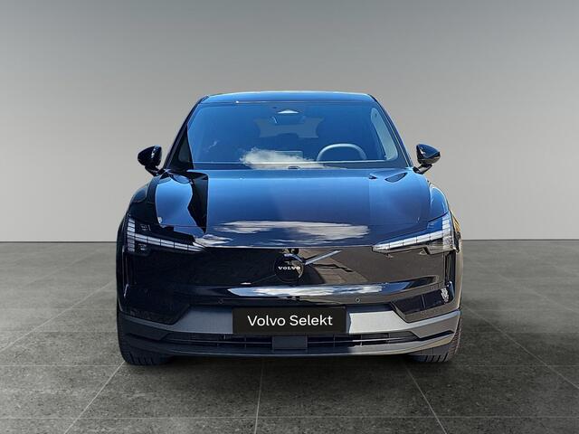 Volvo EX30 P5 Long Range Plus Black Edition Europa 69 kWh | Stuur- Stoelverwarming | Keyless Entry | Adaptive Cruise Control | Elektr. verstelbare voorstoelen |