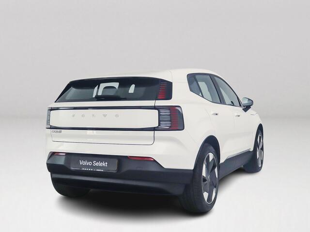Volvo EX30 Single Motor Extended Range Plus 69 kWh | Parkeercamera | Harman Kardon | Stoel- en stuurverwarming | Elektrische stoelen