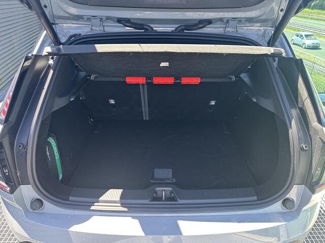 Volvo EX30 Single Motor Plus 51 kWh Automaat, Climate line, Stoel- en stuurverwarming, Warmtepomp, Harman Kardon audio, Driver assist, Pilot assist, Adaptive cruise, BLIS