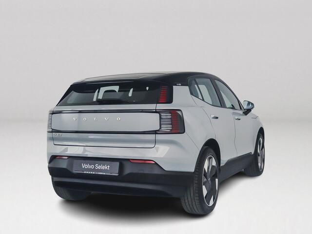 Volvo EX30 Single Motor Extended Range Plus 69 kWh | Parkeercamera | Harman Kardon | Stoel- en stuurverwarming | Trekhaak