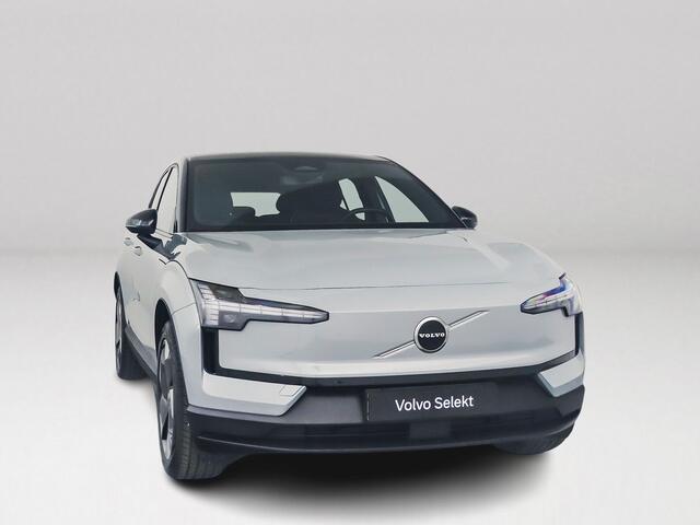 Volvo EX30 Single Motor Extended Range Plus 69 kWh | Parkeercamera | Harman Kardon | Stoel- en stuurverwarming | Trekhaak