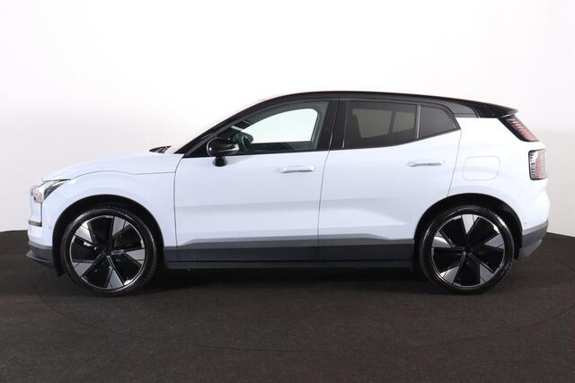 Volvo EX30 Performance Ultra 69 kWh - 360º Camera - Harman/Kardon audio - Verwarmde voorstoelen & stuur - Parkeersensoren voor & achter - Extra getint glas - 20' LMV