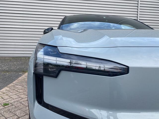 Volvo EX30 Single Motor Extended Range Plus 69 kWh / Trekhaak / Achteruitrijcamera / Harman/Kardon /