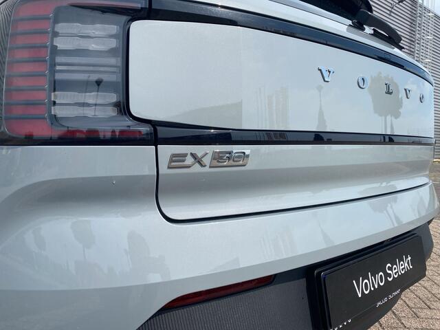 Volvo EX30 Single Motor Extended Range Plus 69 kWh / Trekhaak / Achteruitrijcamera / Harman/Kardon /