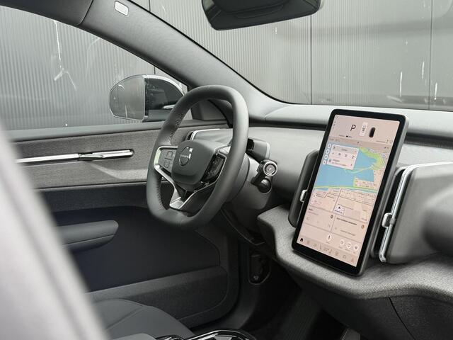 Volvo EX30 Cross Country P5 Long Range Plus 69 kWh Elek. stoelen / 360 Camera / Elek. achterklep / Stoel, stuur verwarming / Adaptive cruise /