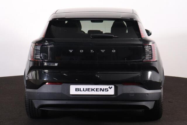 Volvo EX30 Extended Range Ultra 69 kWh - Panoramadak - Climate Pack - 360º Camera - Harman/Kardon audio - Parkeersensoren voor & achter - Elektrisch verstelbare voorstoelen - Extra getint glas - 19' LMV