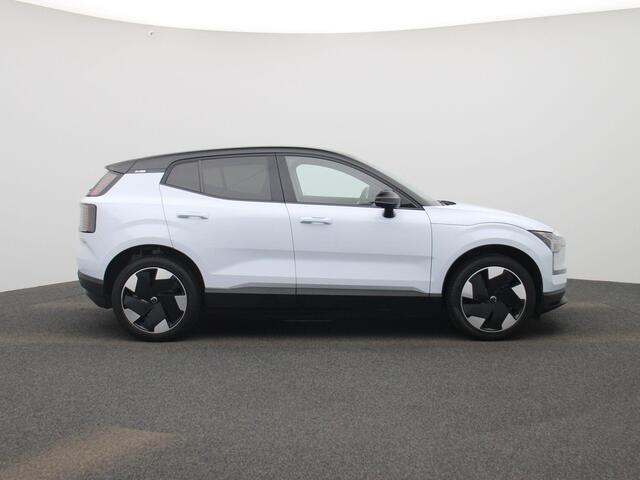 Volvo EX30 Single Motor Extended Range Plus | Harman & Kardon | Camera | Navigatie | Apple Carplay/ Android Auto |