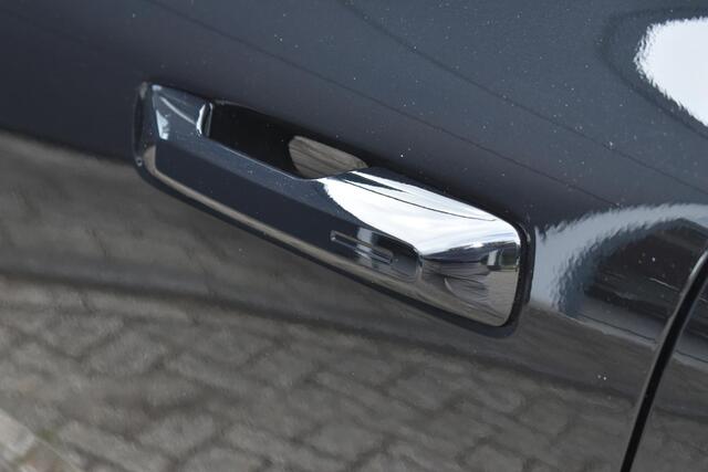 Volvo EX30 P5 Long Range Plus Europa 69 kWh | DEMO DEAL! | Harman Kardon Soundbar | Google Navigatie | Elektrische voorstoelen | BLIS | Adaptieve Cruise control | Stoel-/Stuurwielverwarming | Parkeer Camera | Warmtepomp | Volvo on Call | Keyless |