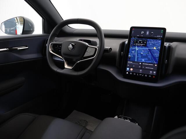 Volvo EX30 P5 Core 51 kWh | Navigatie | Apple Carplay/Android Auto | Parkeercamera | Stoel/Stuurverwarming | Cruise Control | Climate Control | LED |