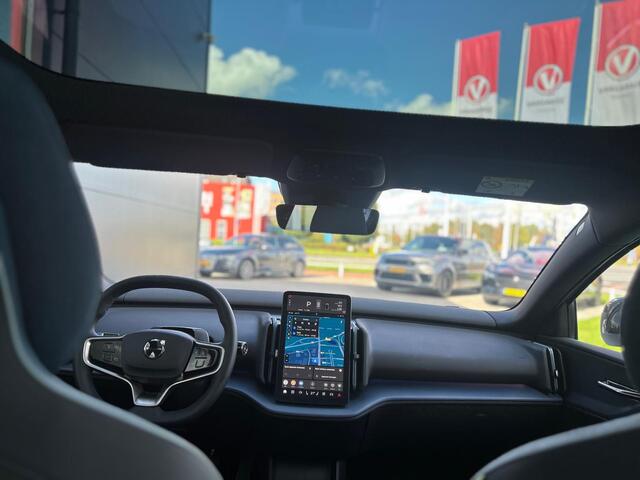 Volvo EX30 Cross Country Twin Motor Performance Ultra 69 kWh NAP|BTW|PANO|ACC|360|Elec. stoelen