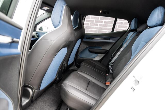 Volvo EX30 Single Motor Extended Range Plus 69 kWh | SOH 95% | Stoel en Stuurverwarming | Adaptieve Cruise Control | BLIS | DAB+ | Keyless Entry | Parkeercamera |