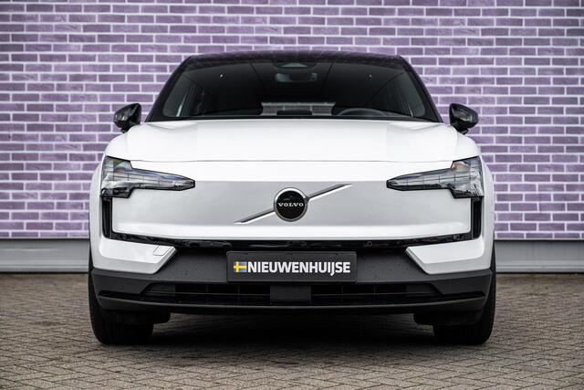Volvo EX30 Single Motor Extended Range Plus 69 kWh | SOH 95% | Stoel en Stuurverwarming | Adaptieve Cruise Control | BLIS | DAB+ | Keyless Entry | Parkeercamera |