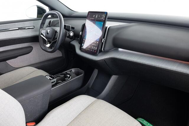 Volvo EX30 Single Motor Extended Range 69 kWh Ultra | PANORAMADAK | EL. STOELEN | harman/kardon | EL.STOELEN | SOH: 97.6% |