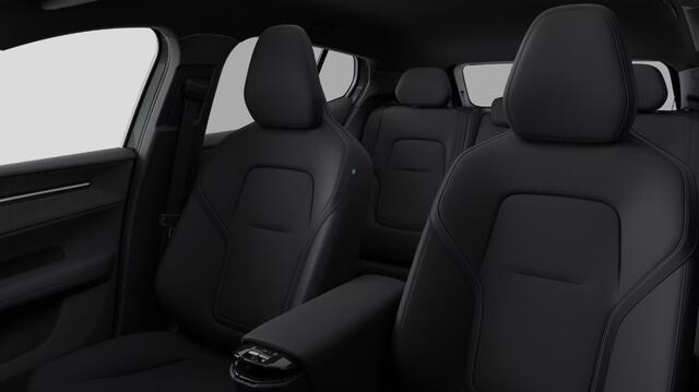 Volvo EX30 P5 Long Range Plus Black Edition Europa 69 kWh | Black Interieur | Harman Kardon | Power Seats | Stoel en Stuurverwarming | Keyless Entry | Donker Glas |