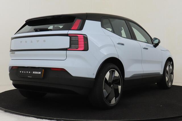 Volvo EX30 SINGLE MOTOR EXTENDED RANGE ULTRA 69 kWh -PANO.DAK|HARMAN/KARDON|POWER-SEATS|360°CAM|AUT.INPARKEREN|CLIMATE|19"|SoH:100%