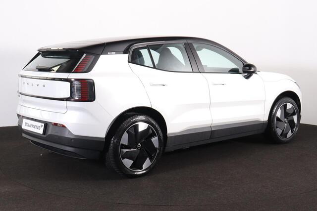 Volvo EX30 Extended Range Plus 69 kWh - Adaptive Cruise Control - Climate Pack - Harman/Kardon audio - Parkeercamera achter - Parkeersensoren voor & achter - 19' LMV – foto 5