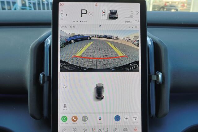 Volvo EX30 Extended Range Plus 69 kWh - Adaptive Cruise Control - Climate Pack - Harman/Kardon audio - Parkeercamera achter - Parkeersensoren voor & achter - 19' LMV – foto 8
