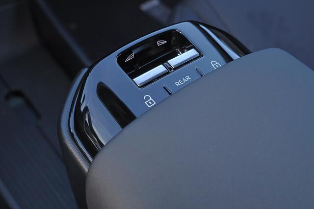 Volvo EX30 Extended Range Plus 69 kWh - Adaptive Cruise Control - Climate Pack - Harman/Kardon audio - Parkeercamera achter - Parkeersensoren voor & achter - 19' LMV – foto 9