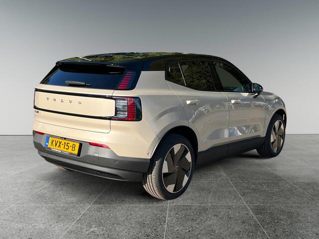 Volvo EX30 P5 Long Range Ultra Europa 69 kWh | Panoramadak | Harvest interieur| 360° camera | Harman/Kardon