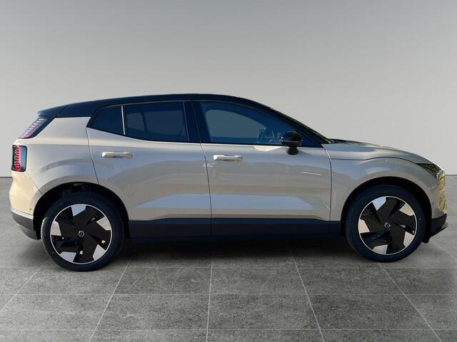 Volvo EX30 P5 Long Range Ultra Europa 69 kWh | Panoramadak | Harvest interieur| 360° camera | Harman/Kardon