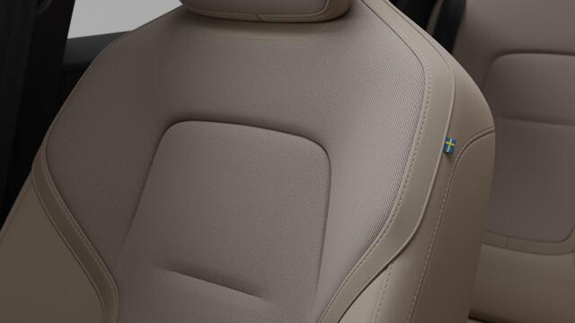 Volvo EX30 P3 Long Range Plus Europa 69 kWh | Harman Kardon Audio | Adaptieve Cruise Control | BLIS | Stoel-/Stuurverwarming | Keyless | Elektrisch Verstelbare Voorstoelen | Harvest Interieur |