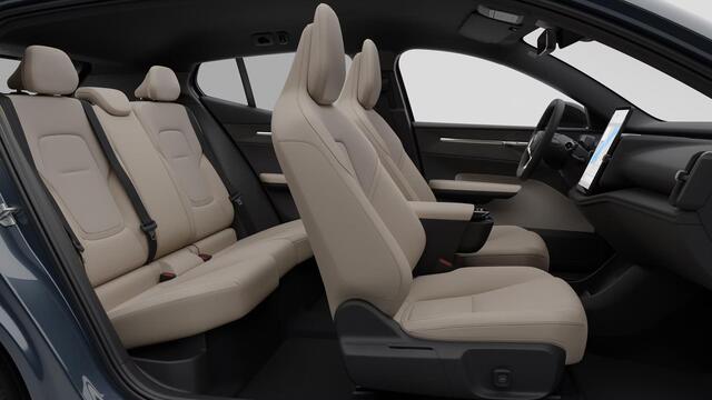 Volvo EX30 P3 Long Range Plus Europa 69 kWh | Harman Kardon Audio | Adaptieve Cruise Control | BLIS | Stoel-/Stuurverwarming | Keyless | Elektrisch Verstelbare Voorstoelen | Harvest Interieur |