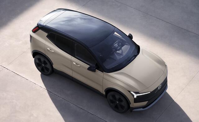 Volvo EX30 Cross Country P5 Long Range | Google | Long Range | Stoel-/Stuurverwarming | Adaptieve Cruise Control | Dodehoekdetectie | LED Koplampen | Elek. Stoelen | Harman Kardon Audio | Keyless | Park Assist | Camera | Getint Glas | 19" LM – foto 9