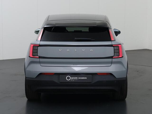Volvo EX30 Twin Motor Performance Plus 69 kWh | SOH 96% | Navigatie | Harman / Kardon | Parkeercamera | DAB | Apple Carplay / Android Auto | Led Koplampen | – foto 4