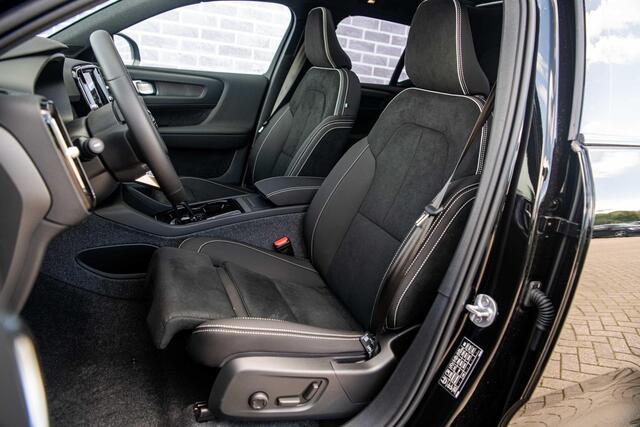 Volvo EX40 Twin Motor Performance Ultra Black Edition 82 kWh | Uit Voorraad Leverbaar | Panoramadak | Lightning Pack | Power Seats | Full Options |