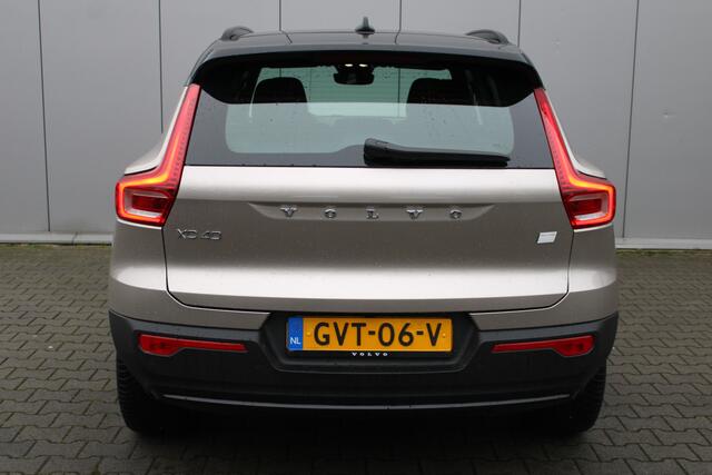 Volvo EX40 Single Motor Extended Range Plus 82 kWh | Trekhaak | Blis | Warmtepomp