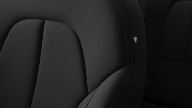 Volvo EX40 Single Motor Business Edition 70 kWh | Premium Audio by Harman Kardon | Extra Getint Glas | Climate Pack | Warmtepomp | Stoel+Stuurverwarming | All Season Banden |