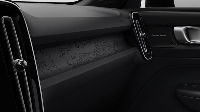 Volvo EX40 Single Motor Business Edition 70 kWh | Premium Audio by Harman Kardon | Extra Getint Glas | Climate Pack | Warmtepomp | Stoel+Stuurverwarming | All Season Banden |