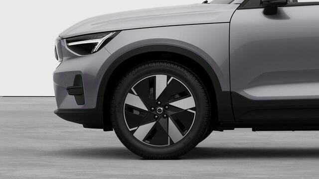 Volvo EX40 Single Motor Business Edition 70 kWh | Premium Audio by Harman Kardon | Extra Getint Glas | Climate Pack | Warmtepomp | Stoel+Stuurverwarming | All Season Banden |