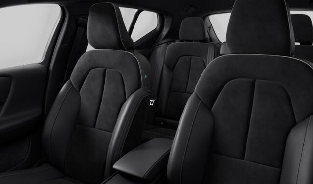 Volvo EX40 Single Motor Extended Range Plus Black Ed. 82 kWh Pixel led / 360° Camera / Harman Kardon audio / Elektrisch bedienbare voorstoelen / Memory seat / Google infotainment / Adaptive cruise control / Pilot assist /