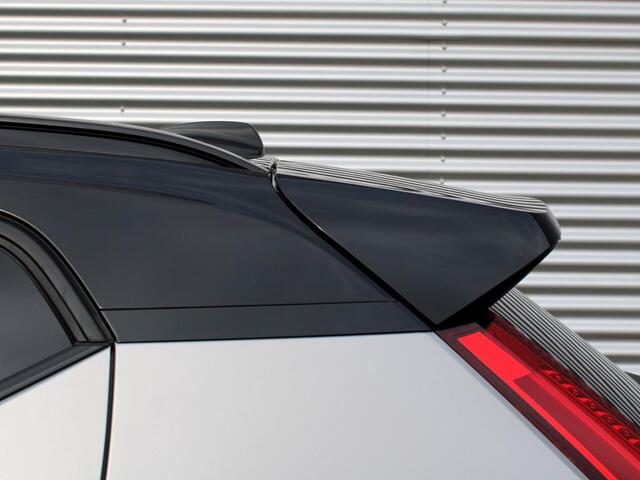 Volvo EX40 Single Motor Extended Range Plus Automaat / Privacy Glass / 20" velgen / Black Stone dak / Microtech Nubuck interieur / Google Maps