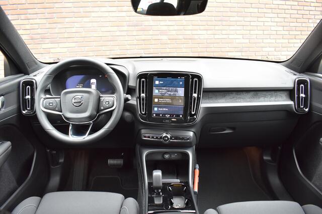 Volvo EX40 Single Motor 252PK Extended Range Plus 82 kWh | Trekhaak |