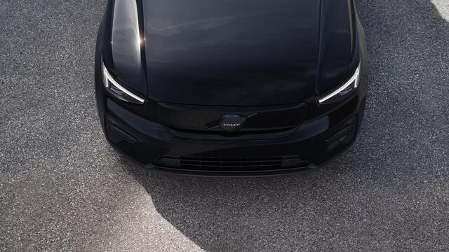 Volvo EX40 Black Edition Ultra Single Motor Extended Range | Snel rijden| Op voorraad |