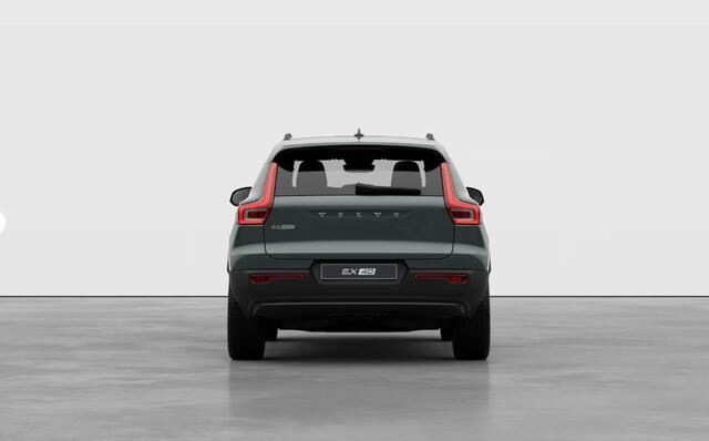 Volvo EX40 Single Motor Extended Range Business Edition | Climate Pack | Harman Kardon | Elektrische Achterklep | All-Season Banden | Donker Glas |