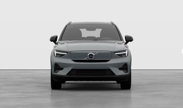 Volvo EX40 252PK Automaat Single Motor Extended Range Plus Panoramadak / Apple Carplay / Android Auto / Harman kardon audio / Adaptive cruise control / Pilot assist / Lichtmetalen velgen /
