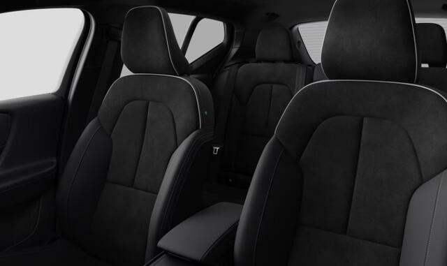 Volvo EX40 252PK Auotmaat Single Motor Extended Range Plus Panoramadak / Apple Carplay / Android Auto / Harman kardon audio / Adaptive cruise control / Pilot assist / Lichtmetalen velgen /